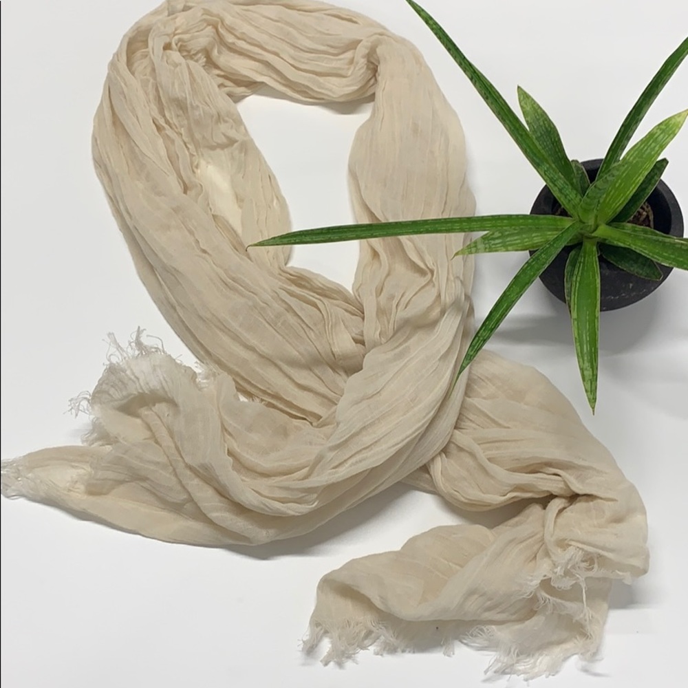 Cream 100% French chambray linen Muji scarf